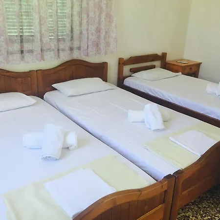 Meroulas Megali Ammos (Skiathos)