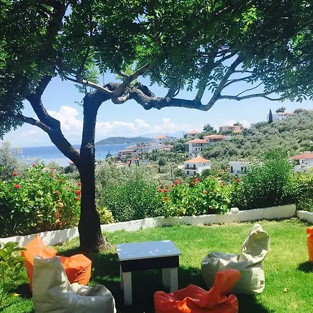 Guest house Meroulas